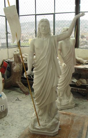 Risen Christ 60″ with base & flag