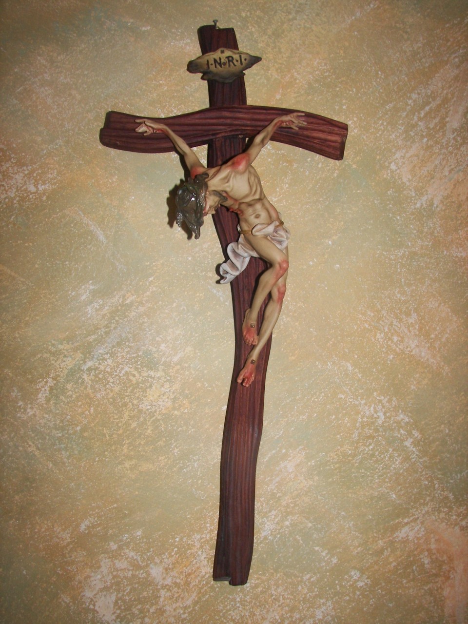 Crucifix 17″ Fallen