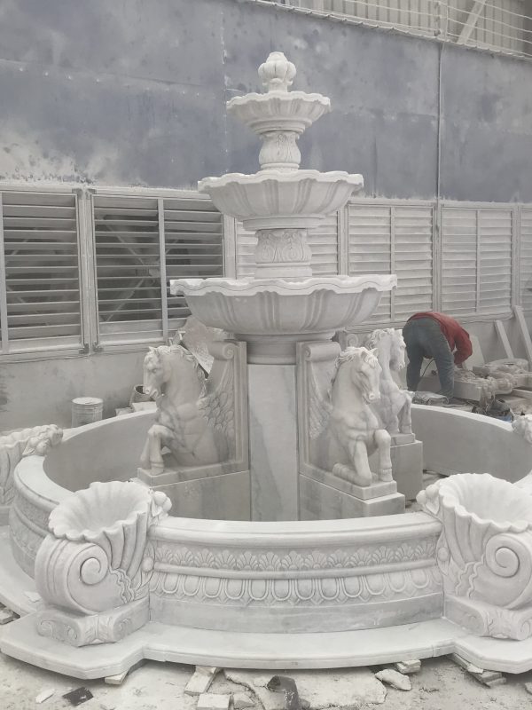 Elegance in Motion: Unnamed Fountain Sculpture