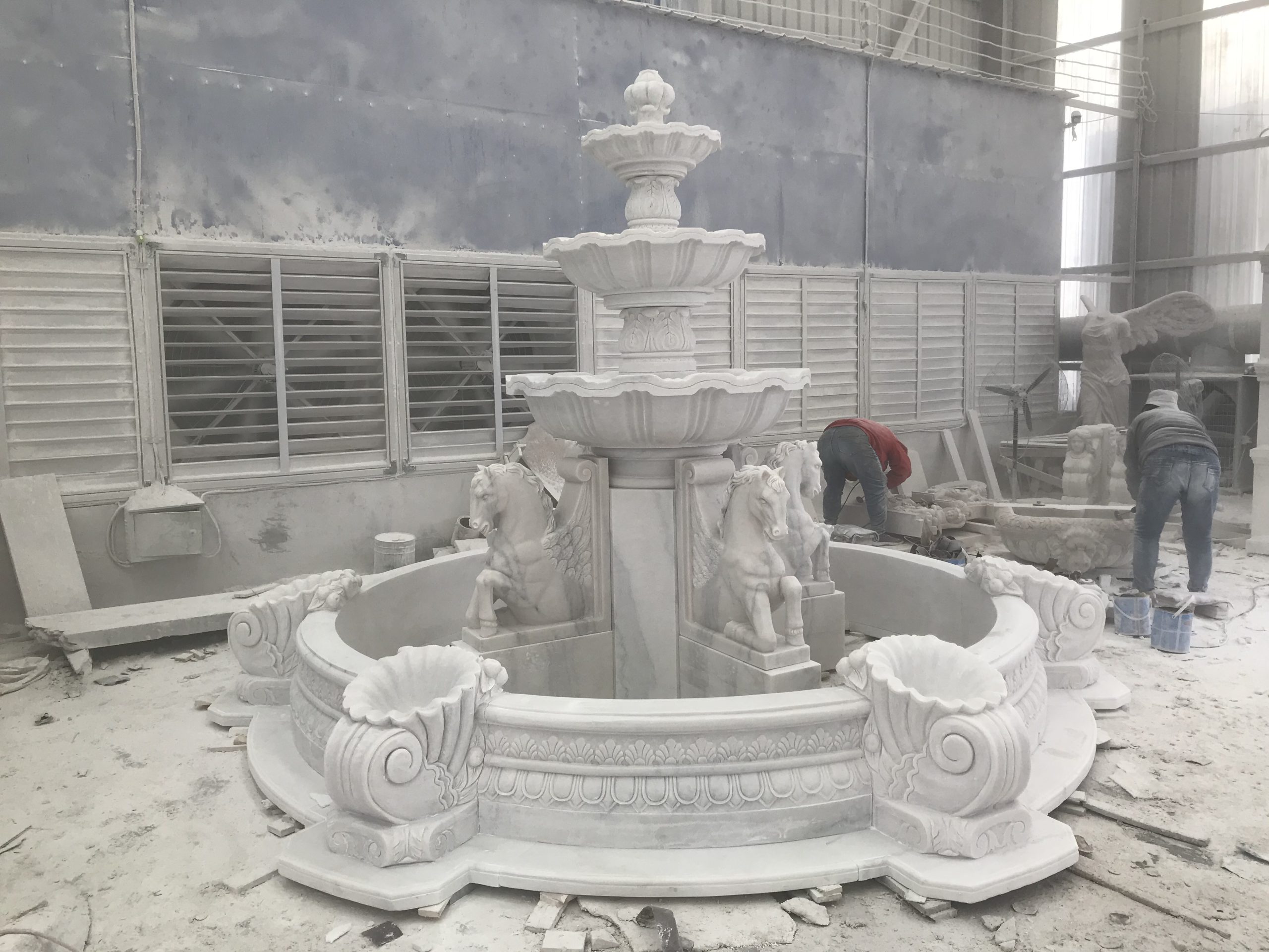 Elegance in Motion: Unnamed Fountain Sculpture