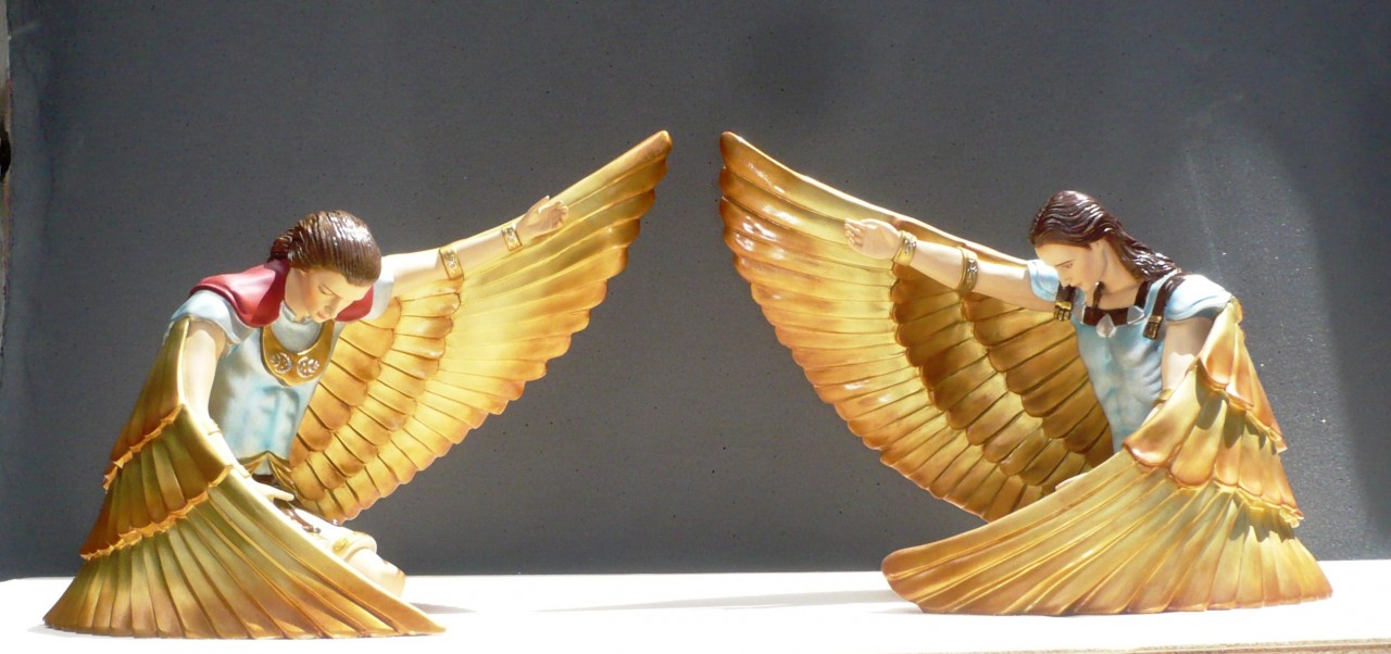 Angel Custodial 18″ (left or right)