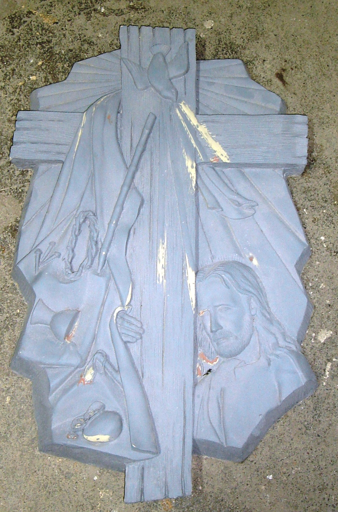 Liturgical Cross Lent 30″