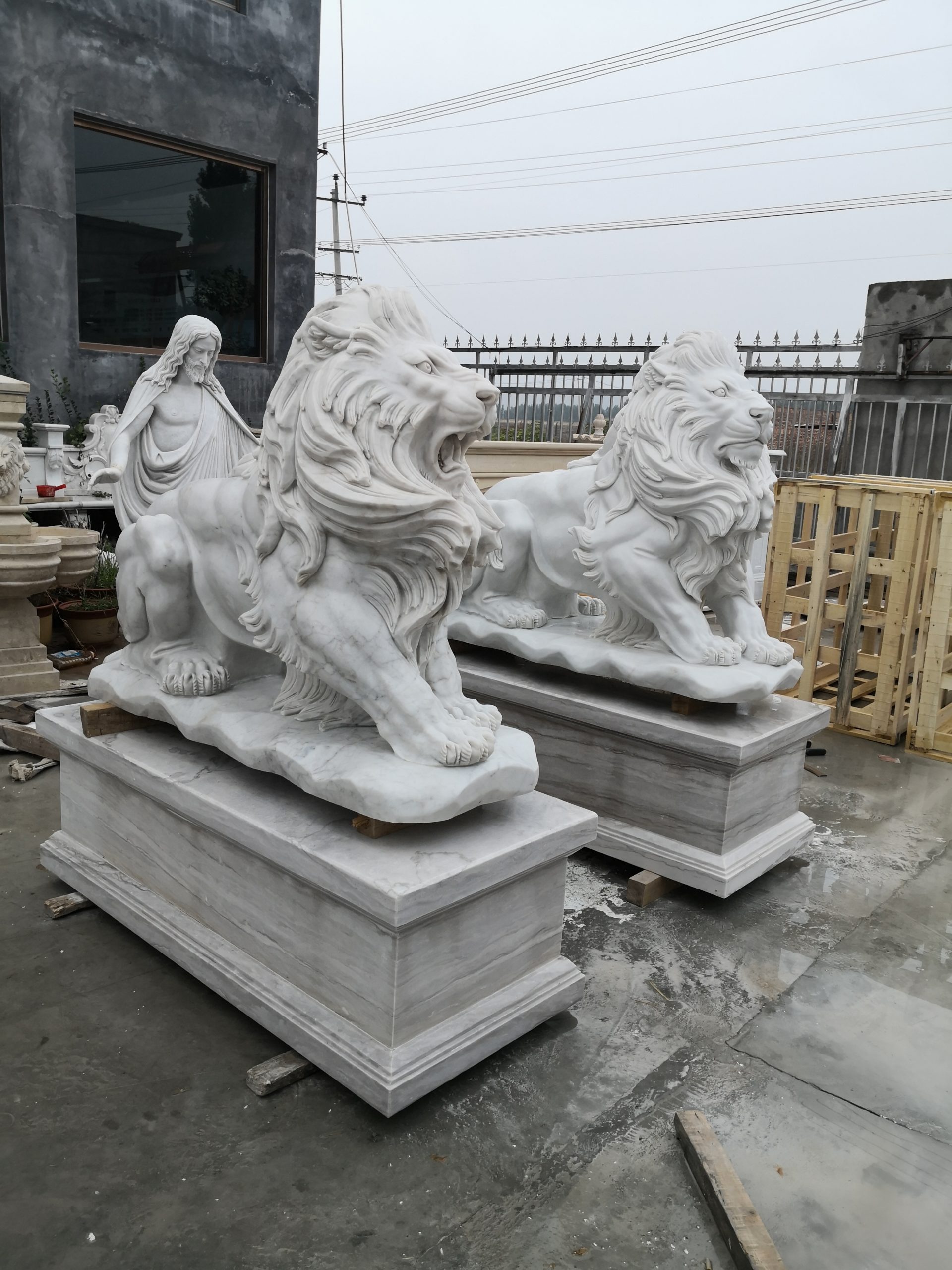 Majestic Untamed Animals Sculpture