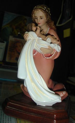 Presentation 7″ (kneeling)