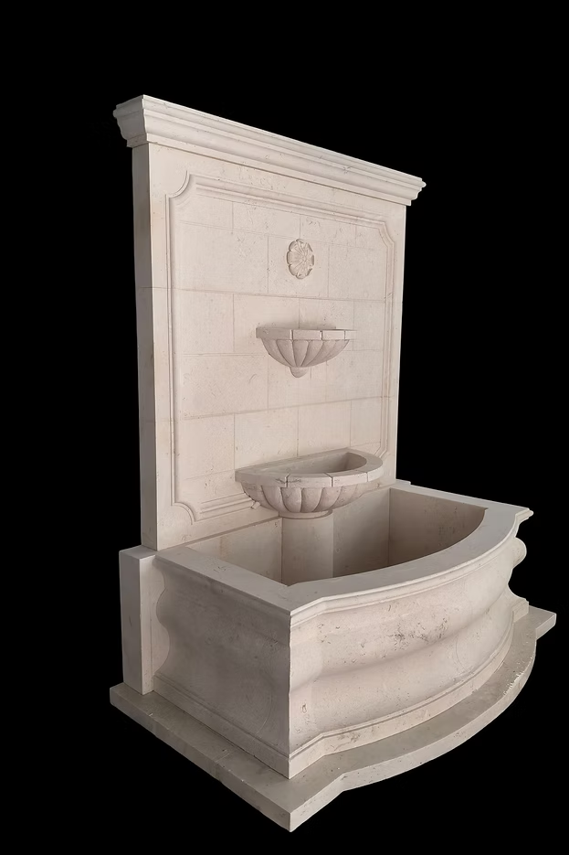 Elegance in Motion: Captivating Fountains Sculpture