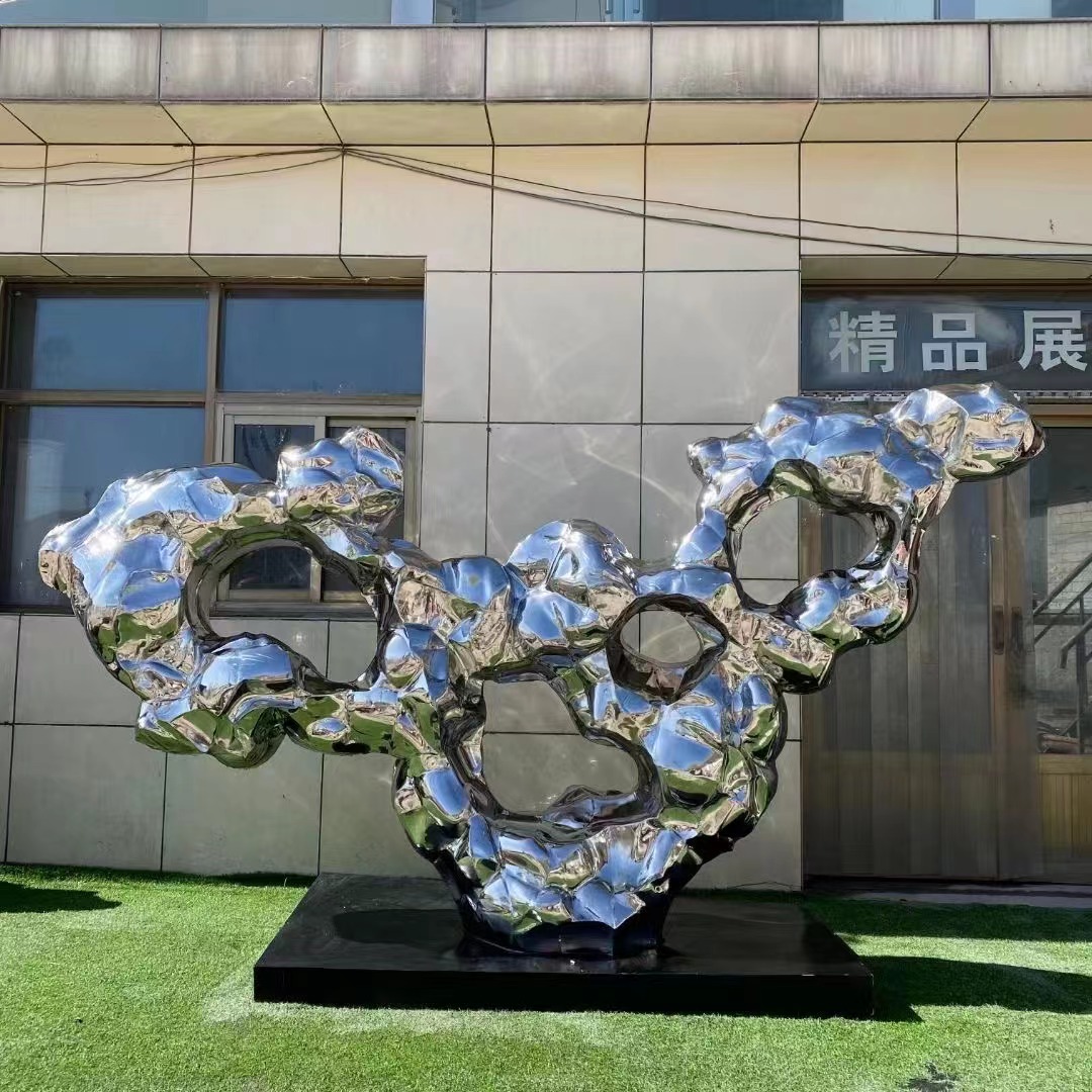 Abstract Form 2 – Elegant Bronze Sculpture