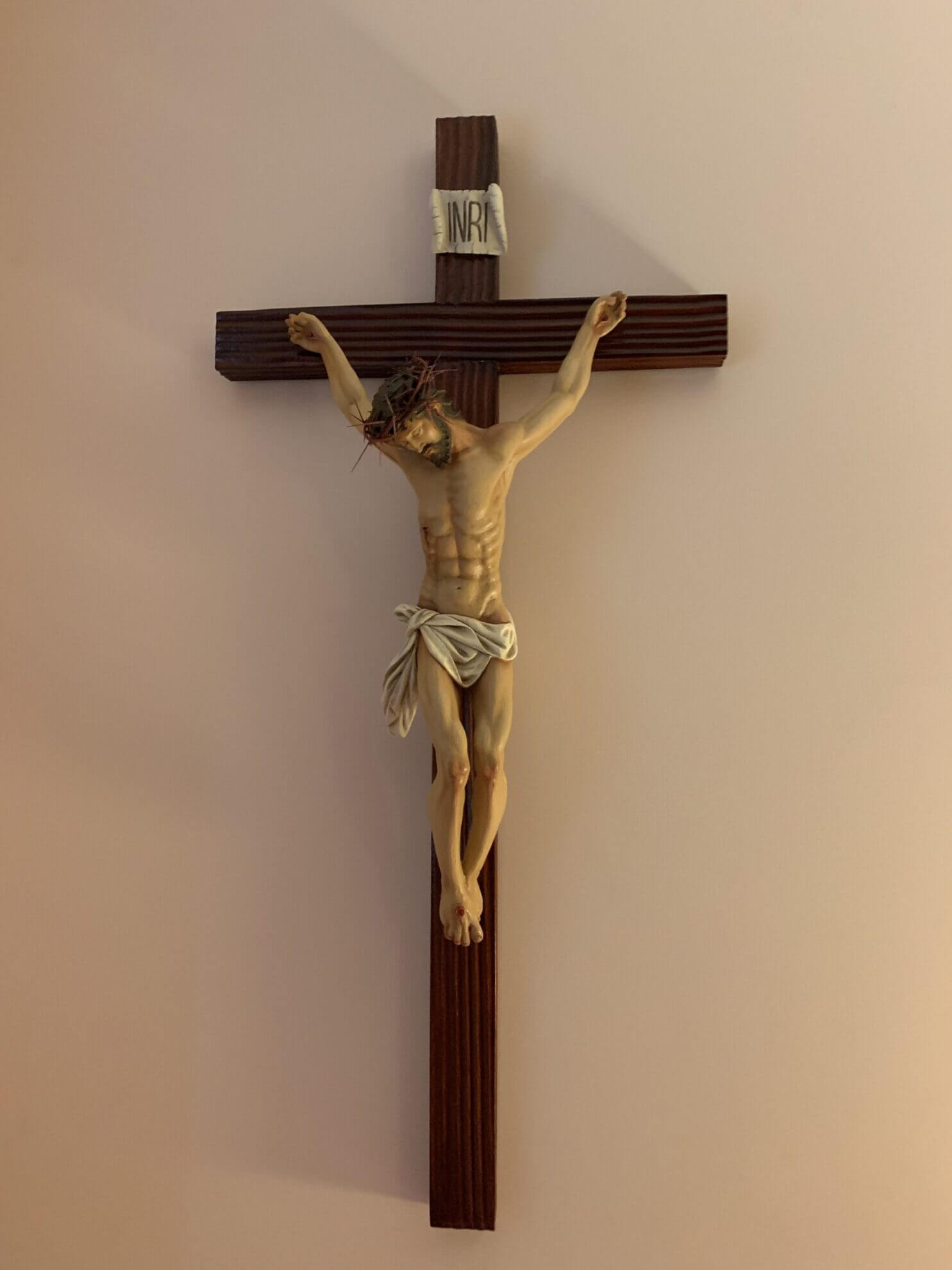 Crucifix 33″