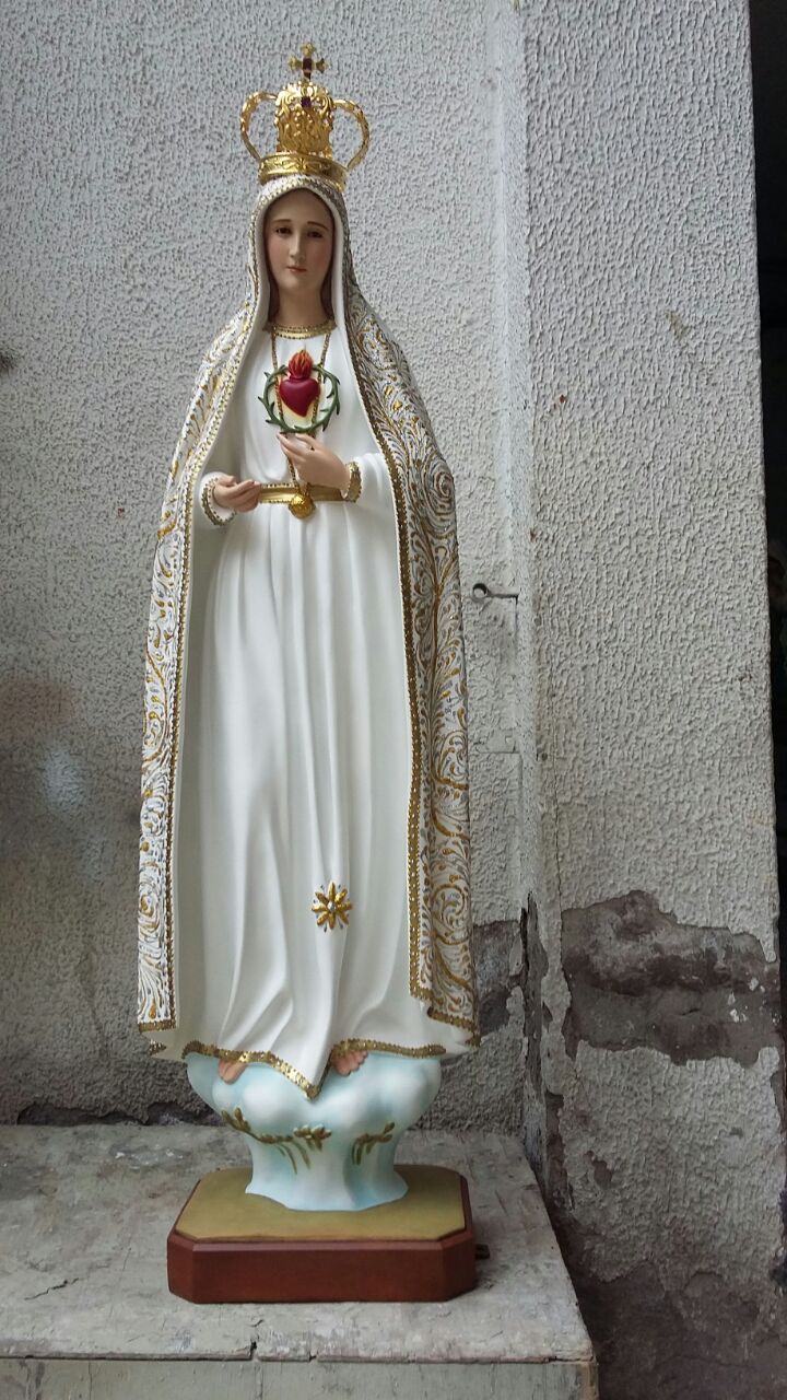 Fatima 49″ with Heart Fancy