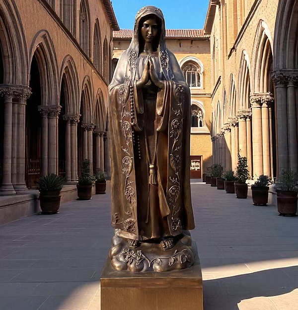 Fatima Installed: A Divine Presence in Sculpture