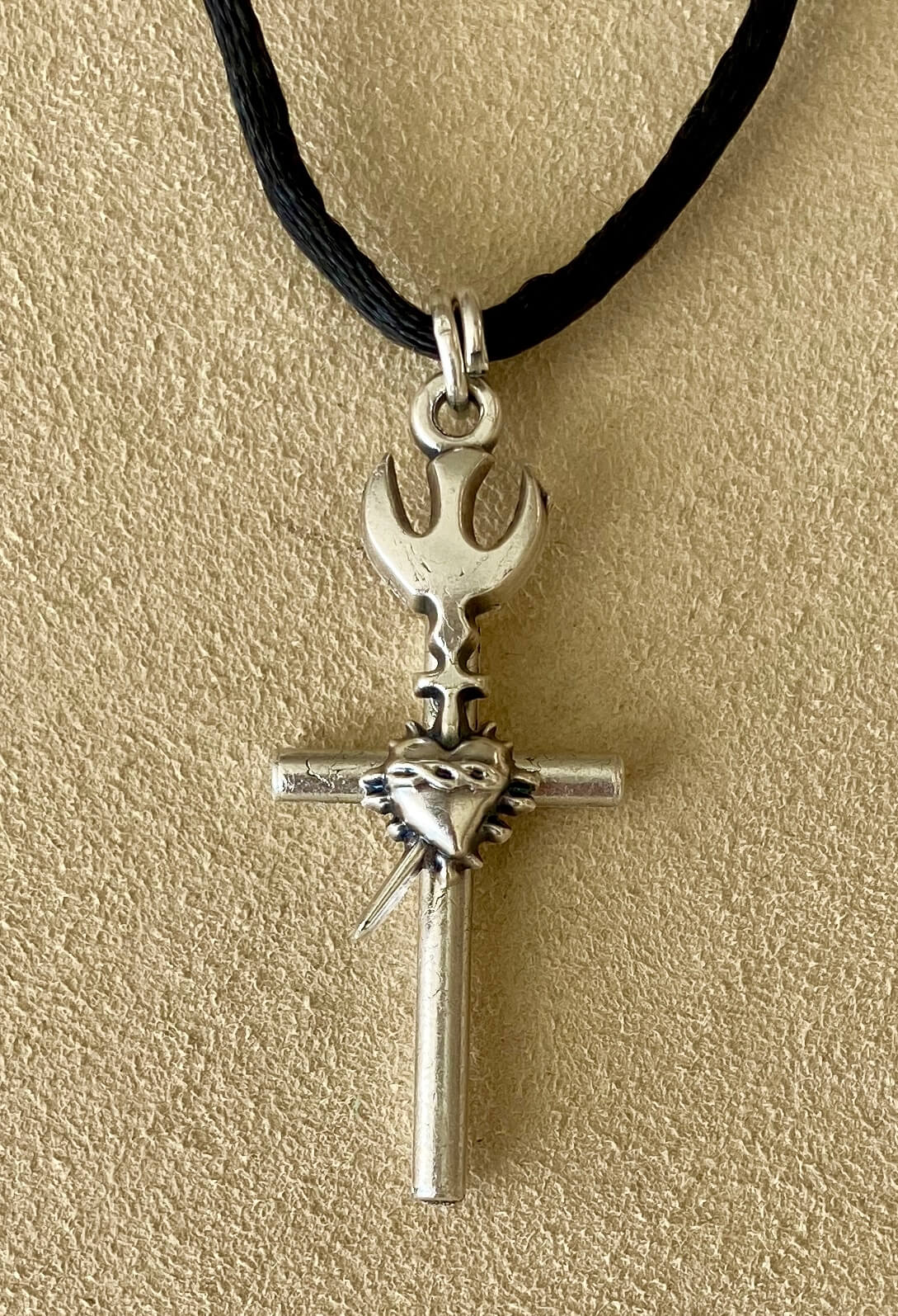 Cross of Apostleship