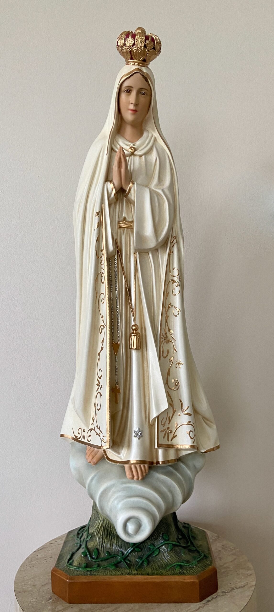 Fatima 34″ Traditional Sculpture